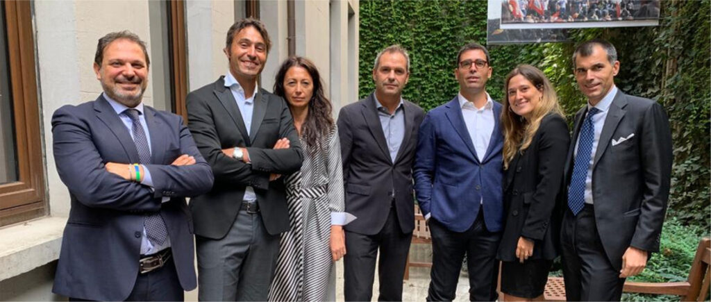 People on the picture: Bruno Fondacaro, Riccardo & Giulia Di Crescenzo, Guido Venegoni, Michele Moglia, LucillaCasati, Pietro Zanoni.